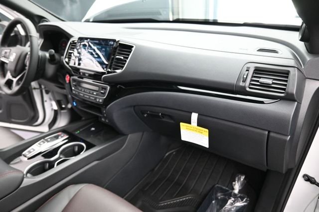 New 2026 Platinum White Pearl Honda Black Edition image 21