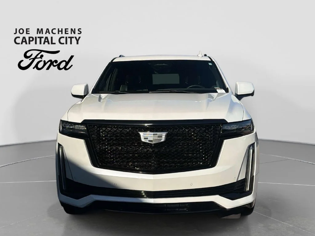Used 2021 Crystal White Tri-Coat Cadillac Sport image 11