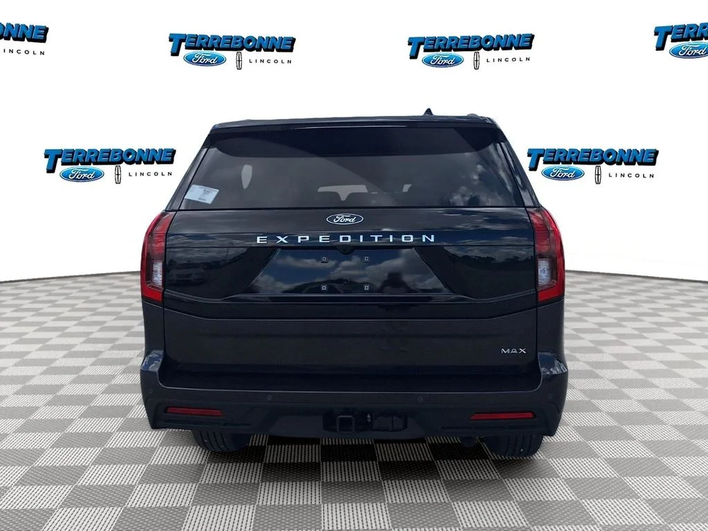 New 2027 Dark Matter Gray Metallic Ford MAX Active image 6