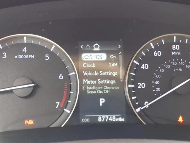 Used 2019 Satin Cashmere Metallic Lexus Base image 11