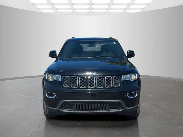 Used 2019 Jeep Grand Cherokee Laredo E with VIN 1C4RJFAG6KC532180 for sale in Monroe, MI