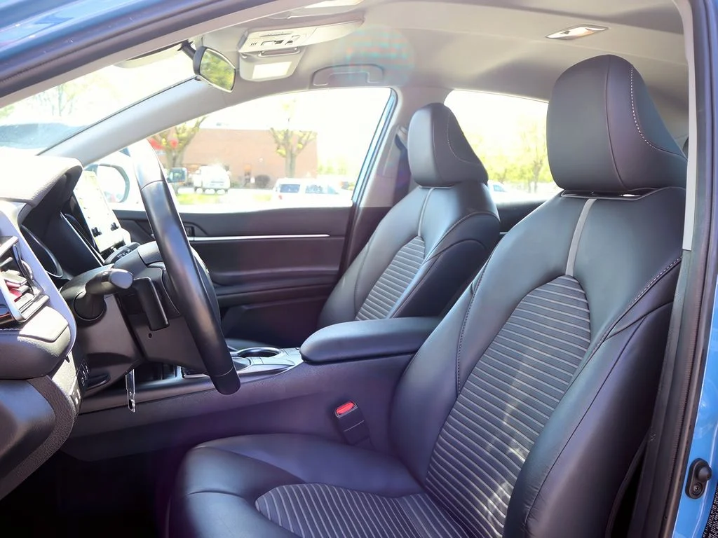 2024 Toyota Camry SE - Photo 11