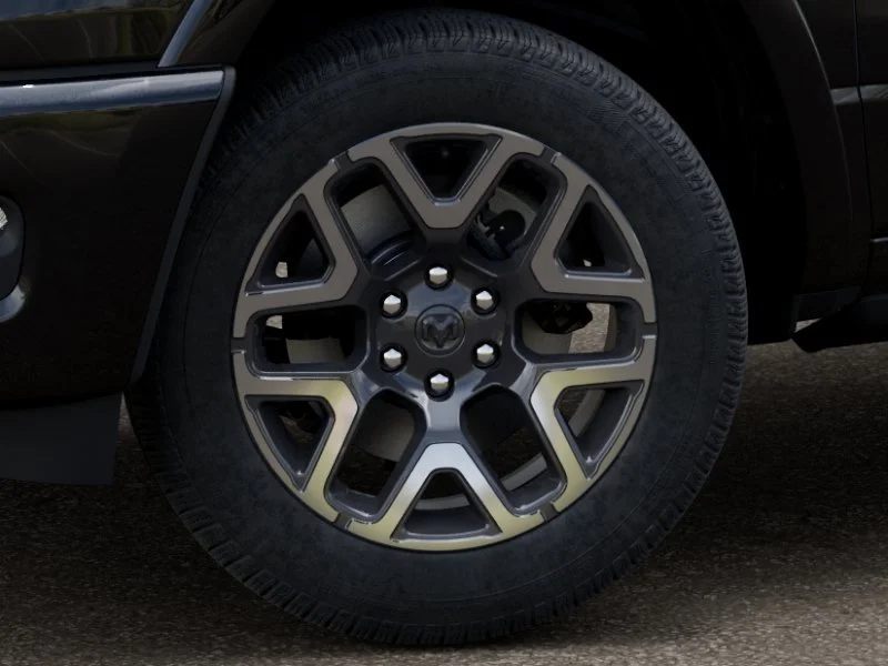 New 2026 Diamond Black Crystal Pearl-Coat Exterior Paint RAM Laramie image 39