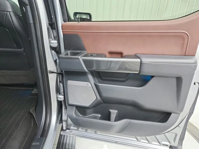 Used 2023 Silver Ford Lariat image 43
