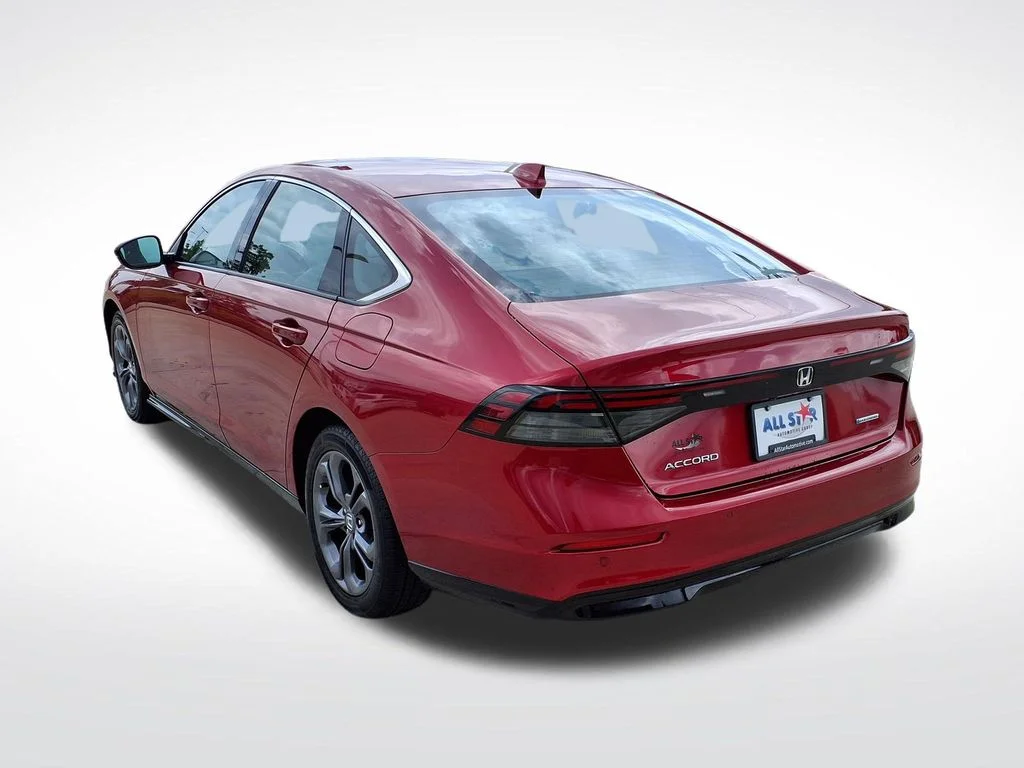 Used 2024 Red Honda EX-L image 5