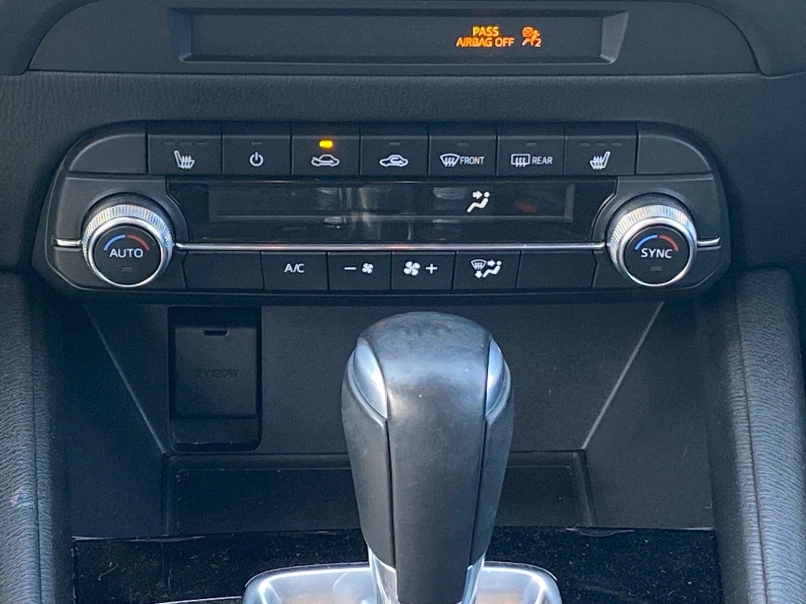 Used 2022 Blue Mazda 2.5 S Preferred Package image 8