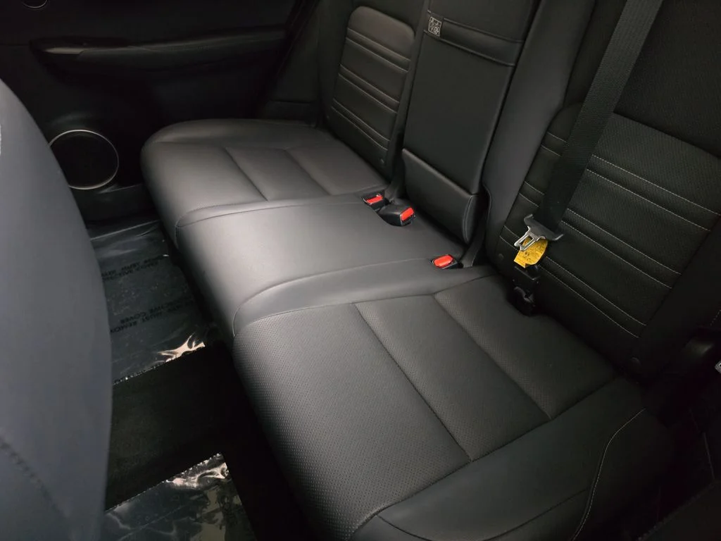 Used 2017  Lexus 200t F Sport image 17