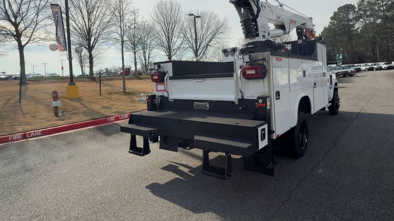 2024 Chevrolet Silverado 4500 HD Chassis Cab Work Truck - Photo 8