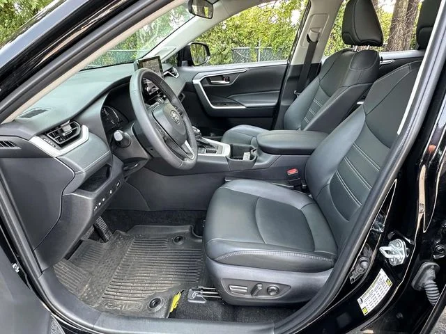 Used 2024 Black Toyota XLE Premium image 16