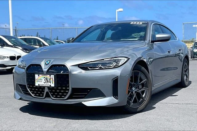 Used 2023 Skyscraper Grey Metallic BMW eDrive40 image 1