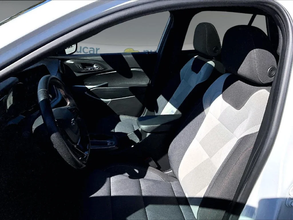 Used 2024 White Chevrolet 1RS image 8