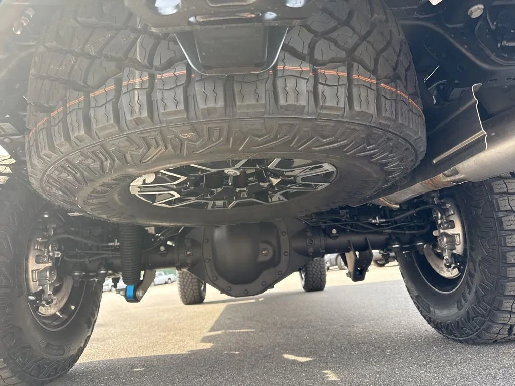 New 2026 Onyx Black GMC AT4X image 33