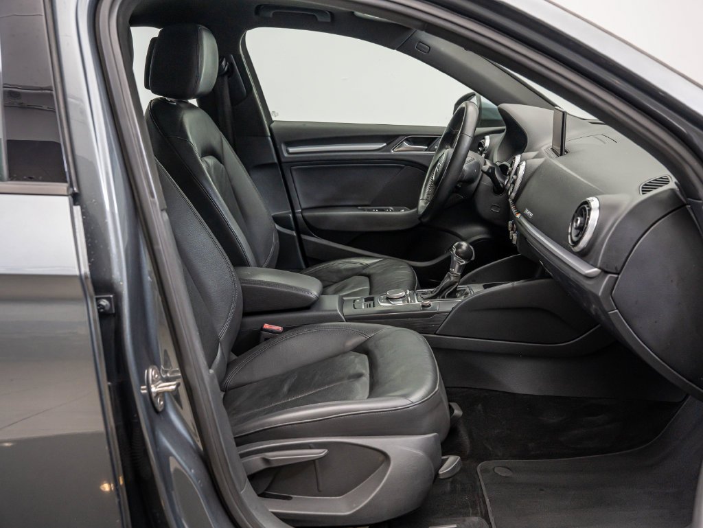 Used 2018 Monsoon Gray Metallic Audi 2.0T Premium image 24