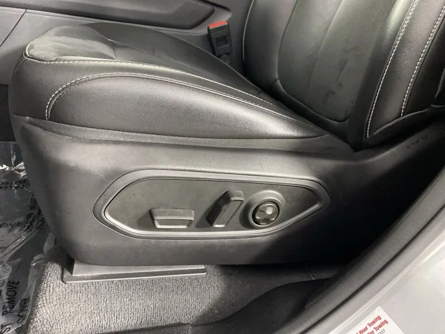 Used 2024 Silver Jeep Altitude X image 18