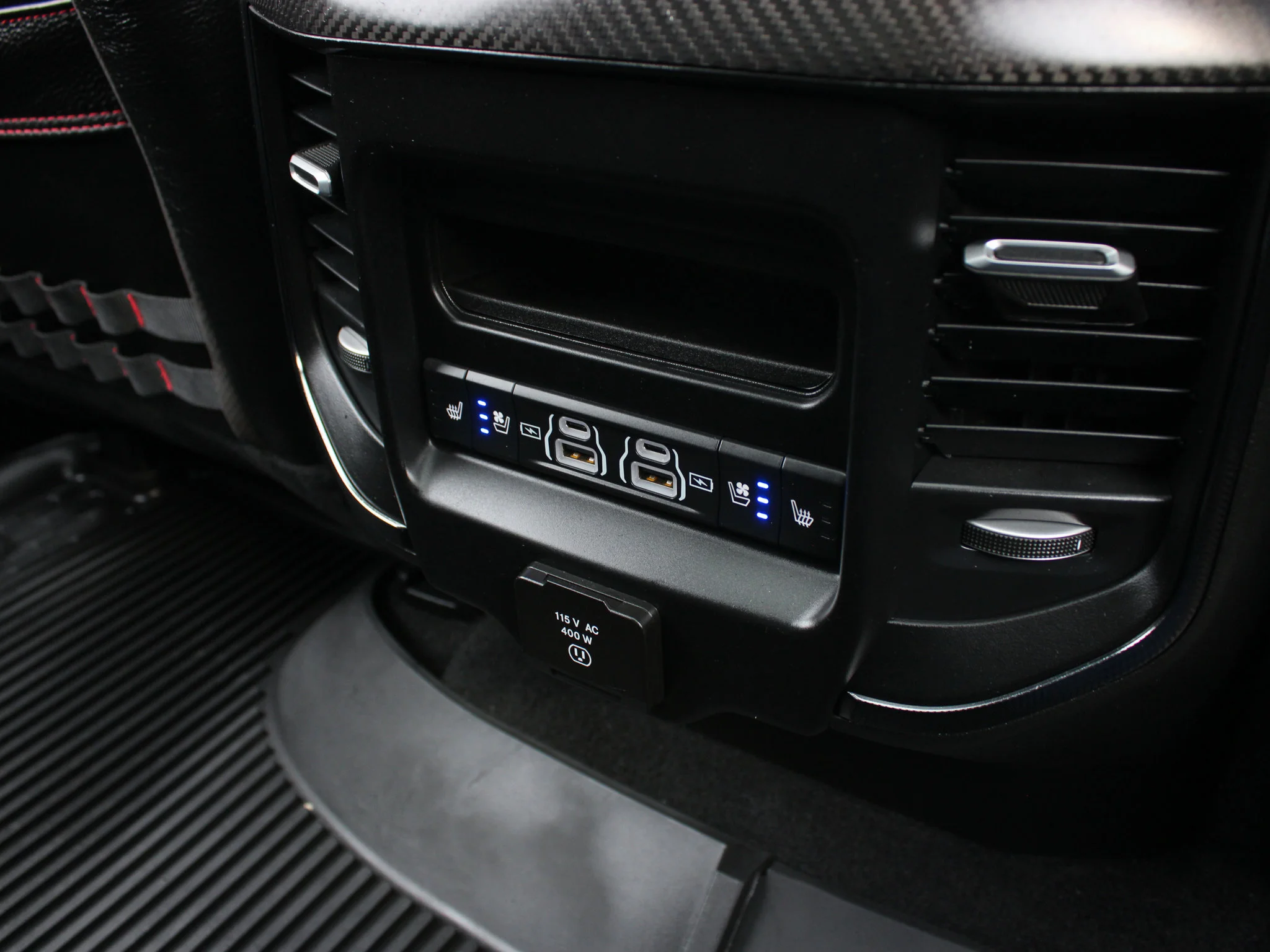 Certified Used 2025 White RAM RHO * No Accidents | Twin-Turbo 540 HP | Apple CarPlay | Massage Seats | Head-Up Display | Bedliner image 24