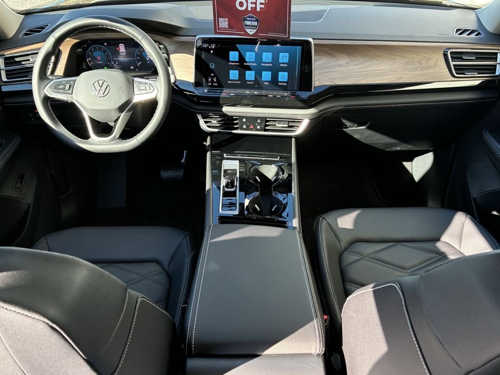 New 2026 Black Volkswagen 2.0T SE w/Technology image 15