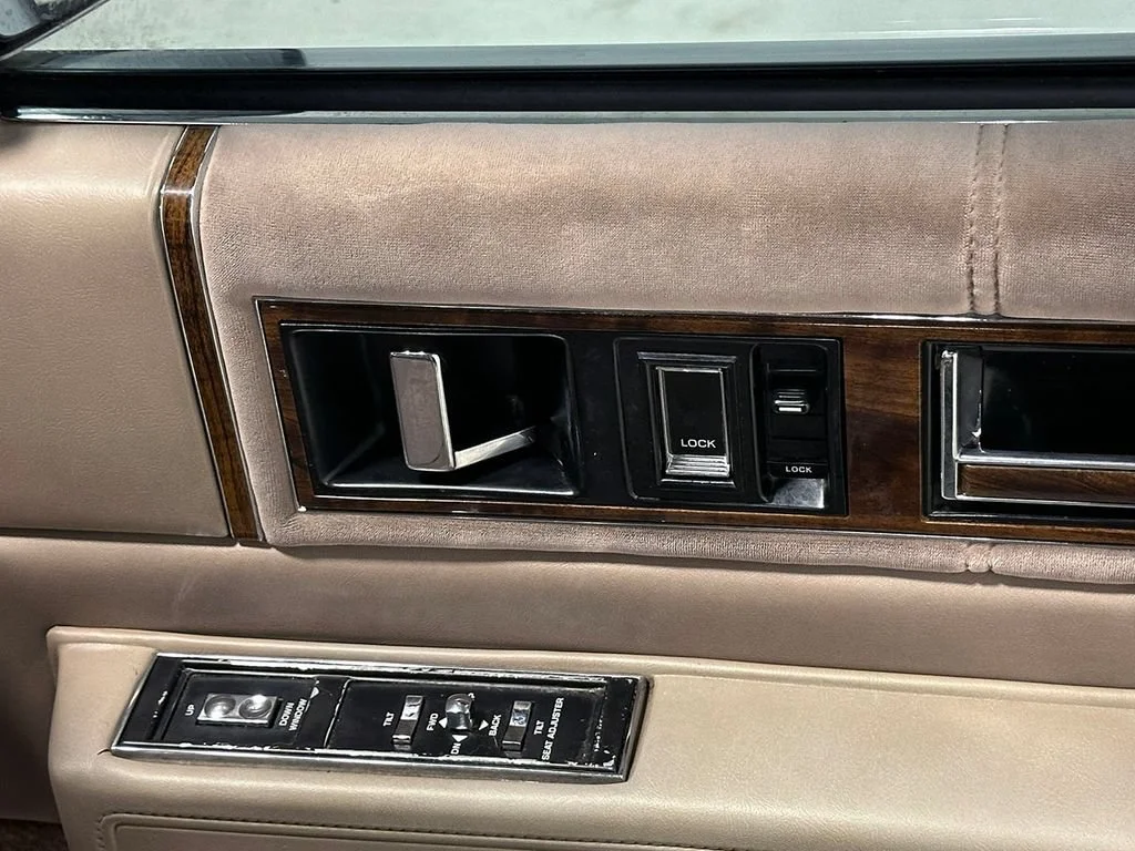 Used 1989  Cadillac NA image 63