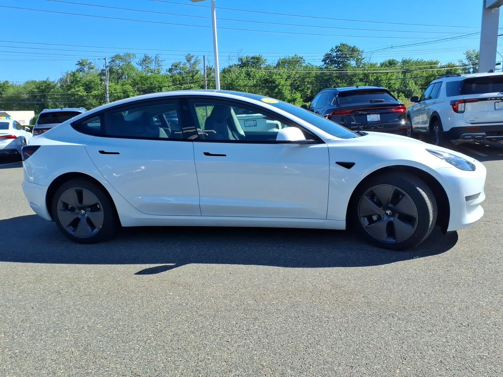 Used 2023 WHITE Tesla  image 4