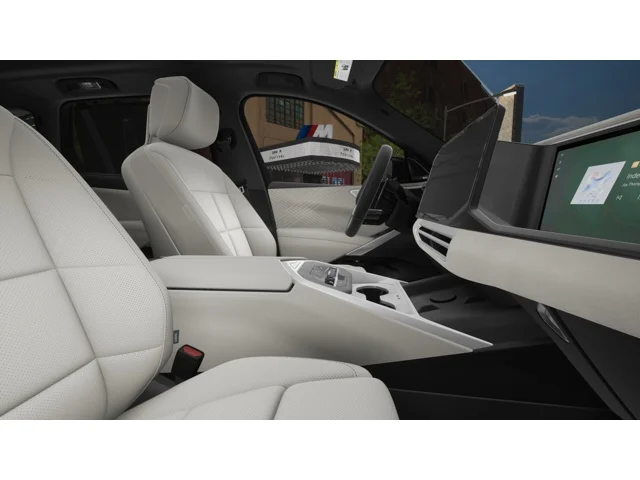 New 2027 Space Silver Metallic BMW  image 9