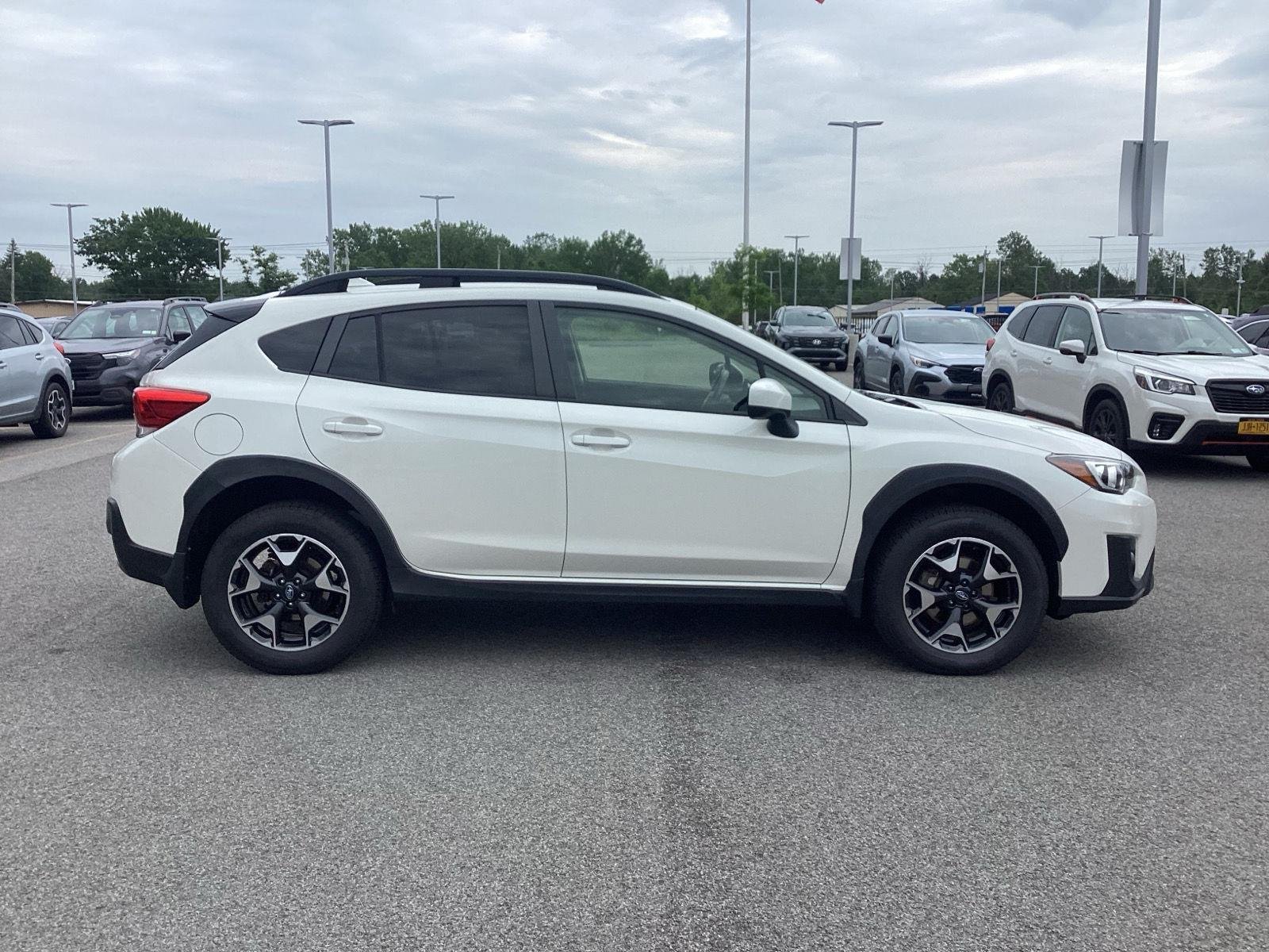 Used 2020 Crystal White Pearl Subaru Premium image 9