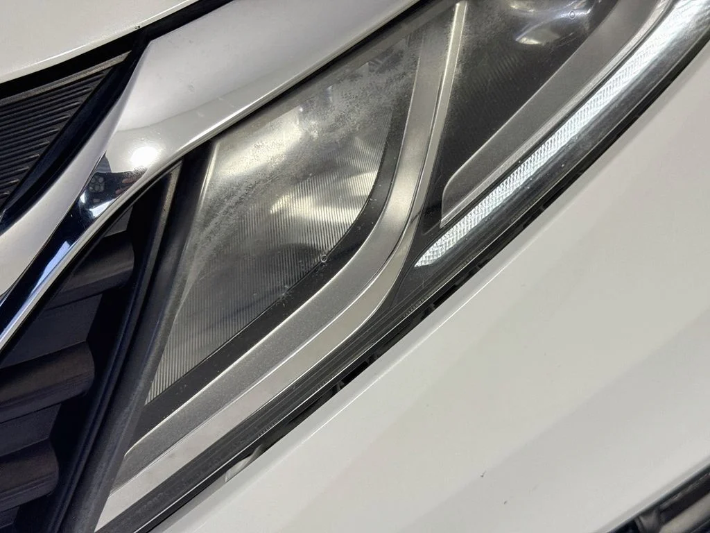 Certified Used 2018 White Honda EX-L image 41