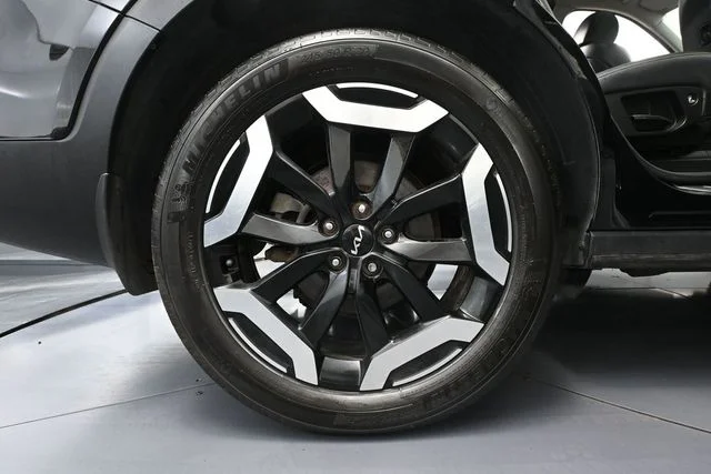 2023 Kia Telluride EX X-Line - Photo 13