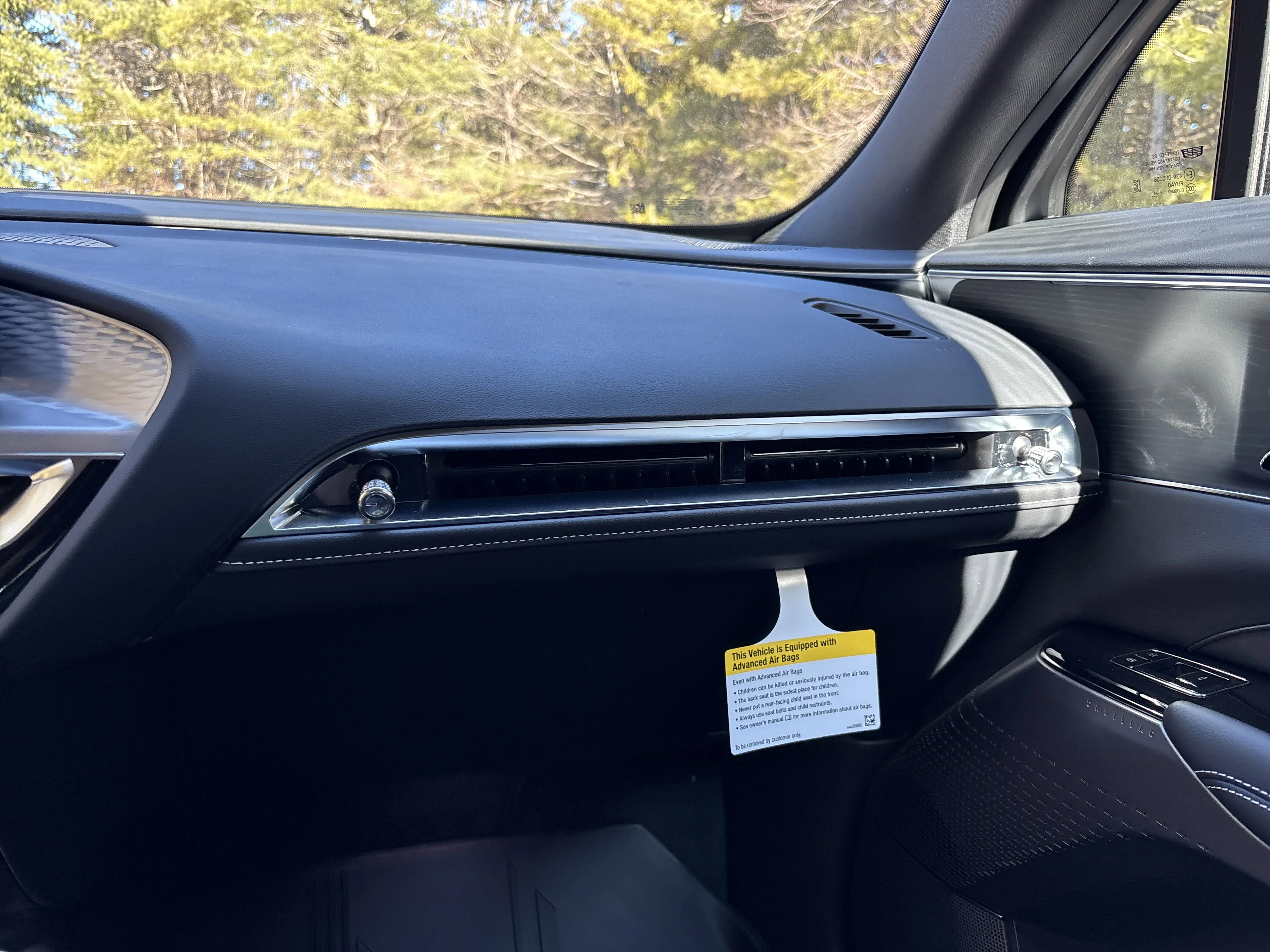 2025 Cadillac LYRIQ Sport 1 - Photo 17