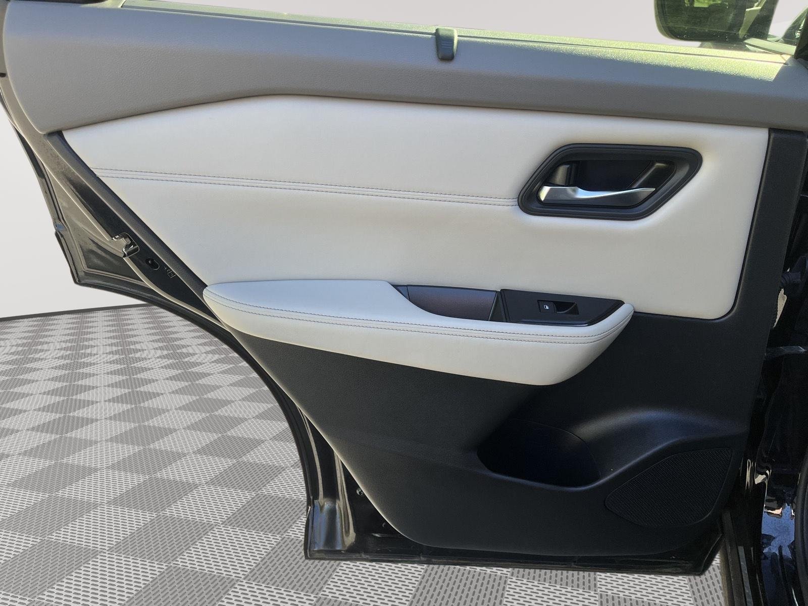 Used 2024 Super Black Nissan SV image 11