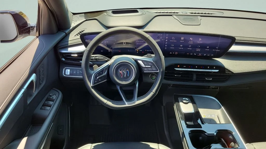 New 2026 Iridescent White Tricoat Buick Sport Touring image 15