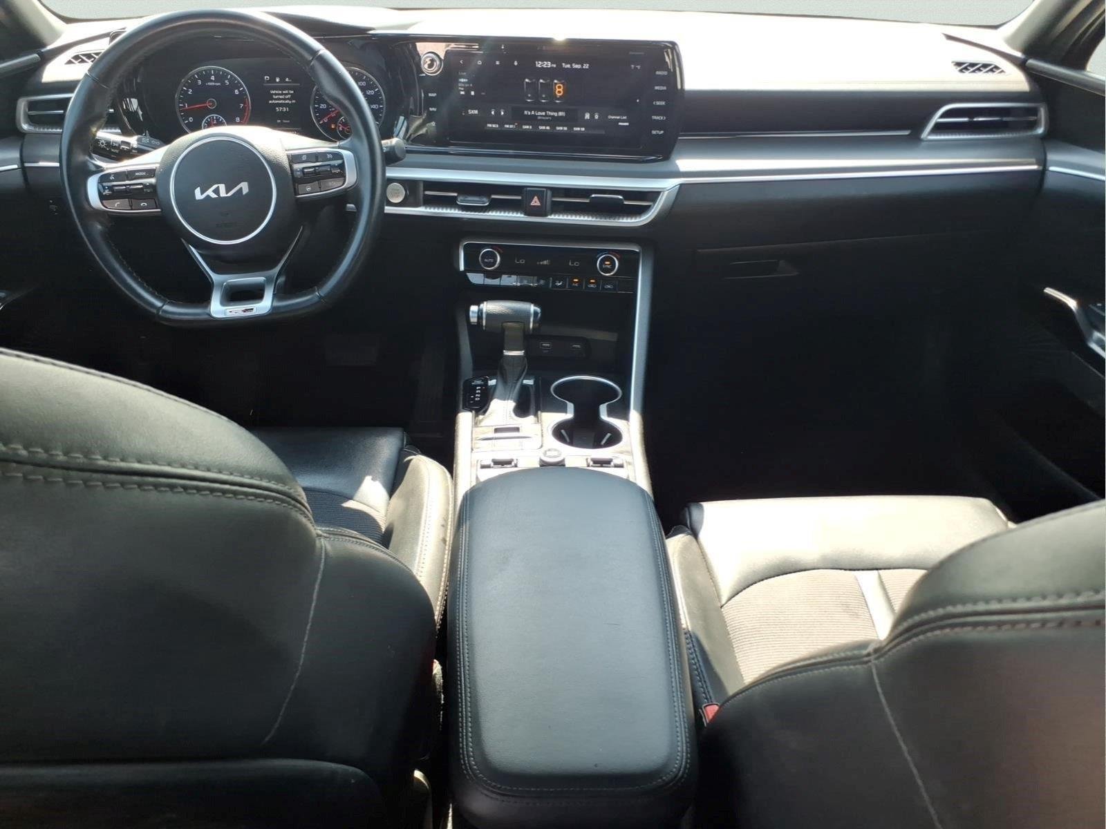 Used 2022 Passion Red Tintcoat Kia GT-Line image 14