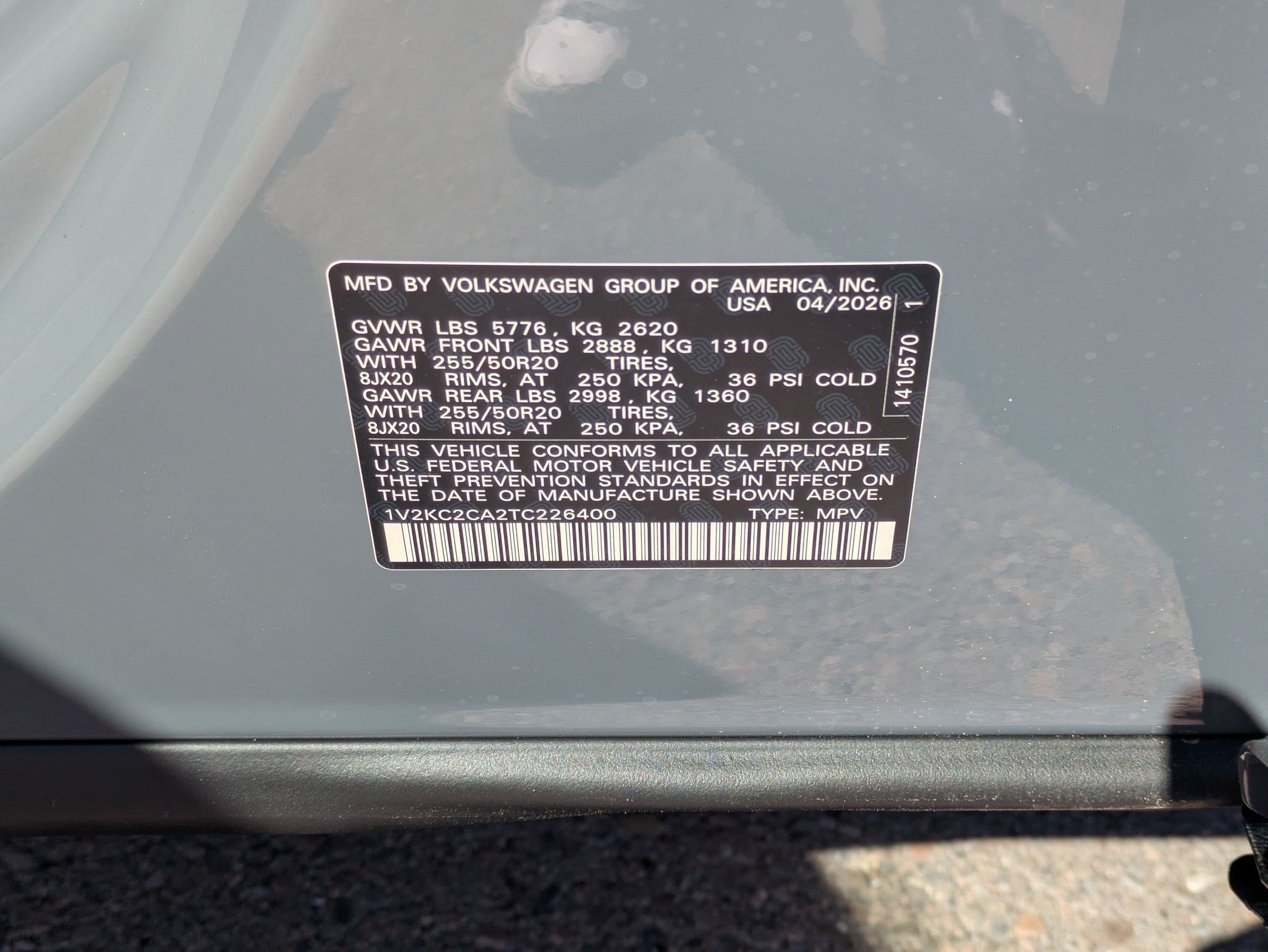 New 2026 Pure Gray Volkswagen 2.0T SE w/Technology image 16
