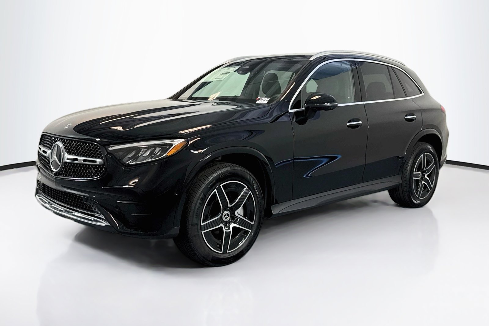 New 2026 Black Mercedes-Benz GLC 300 image 1