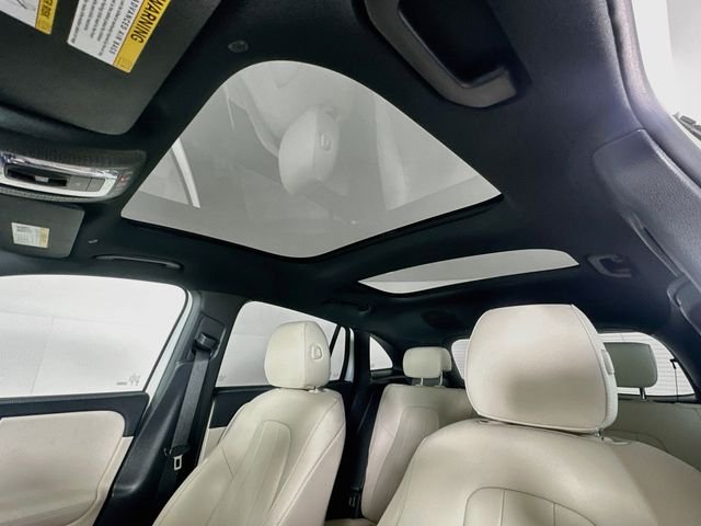New 2026 Polar White Mercedes-Benz GLA 250 image 22