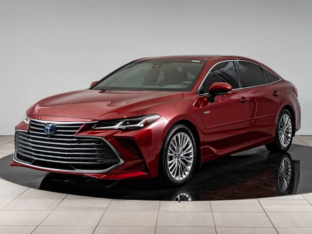 Used 2020 Ruby Flare Pearl Toyota Limited image 1