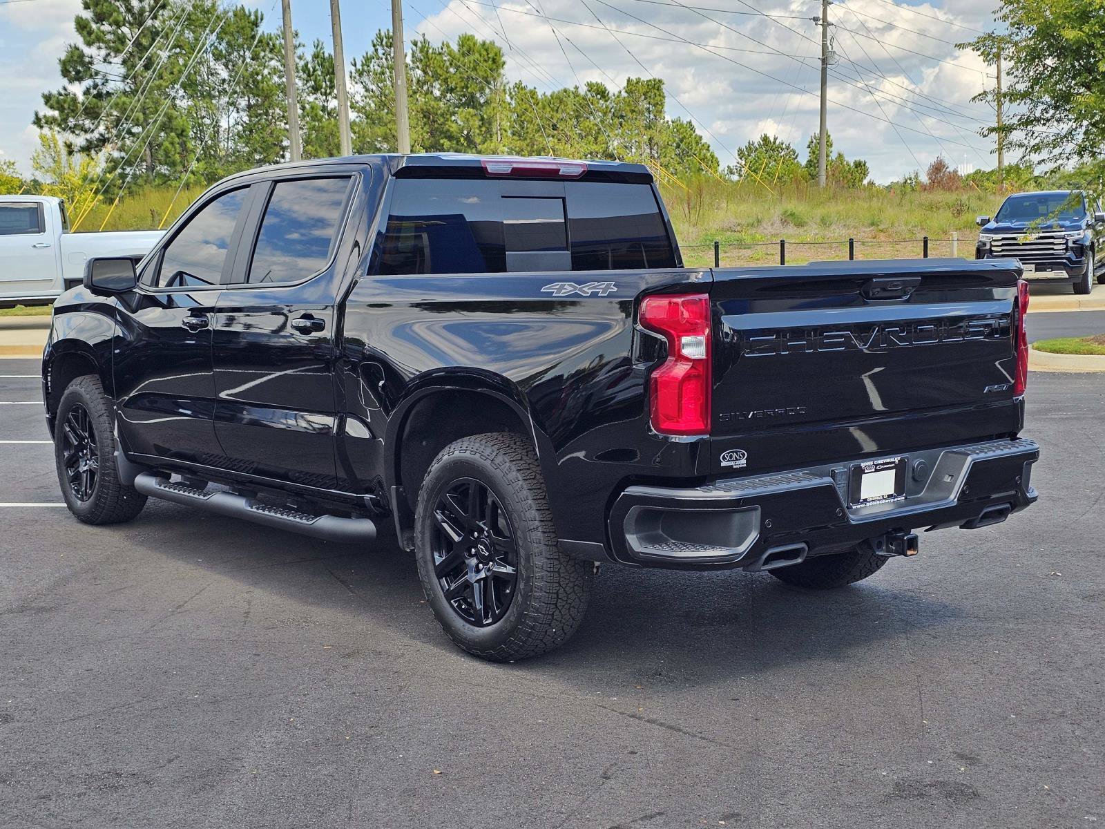 Used 2025 Black Chevrolet RST image 15