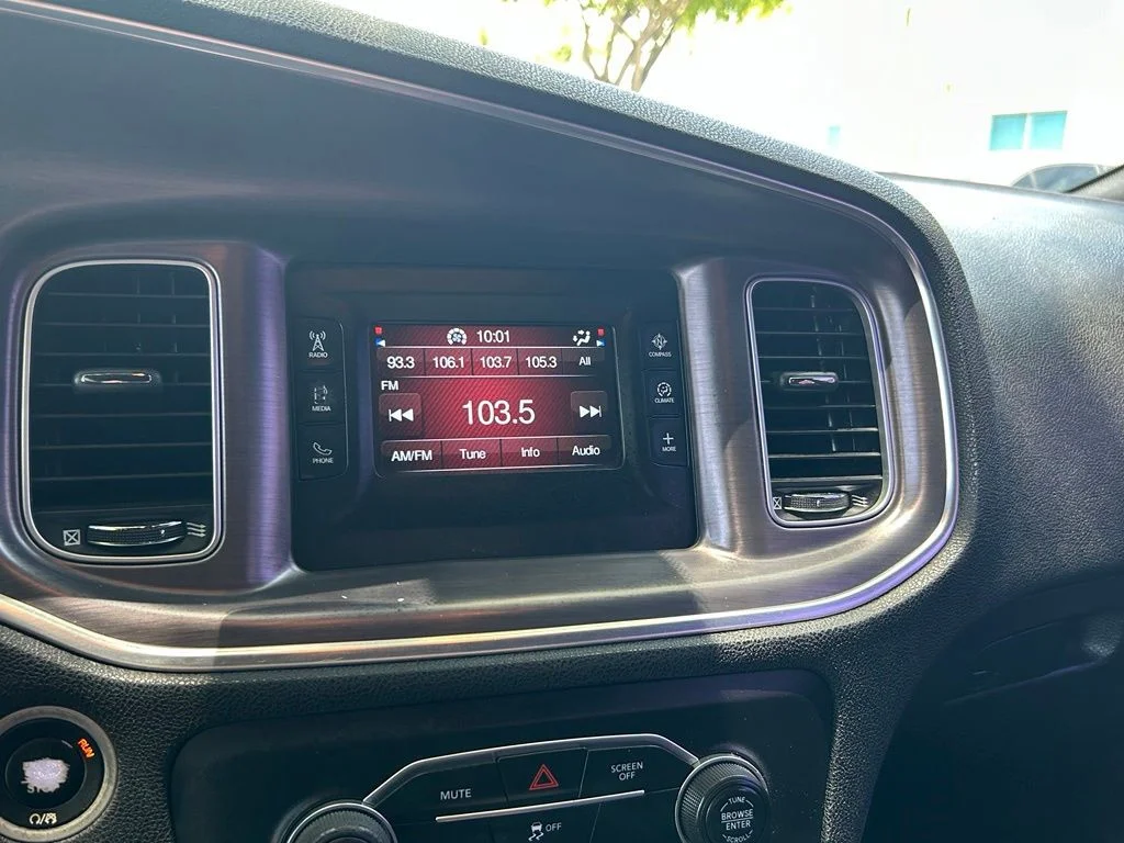 Used 2017 Black Dodge SE image 23