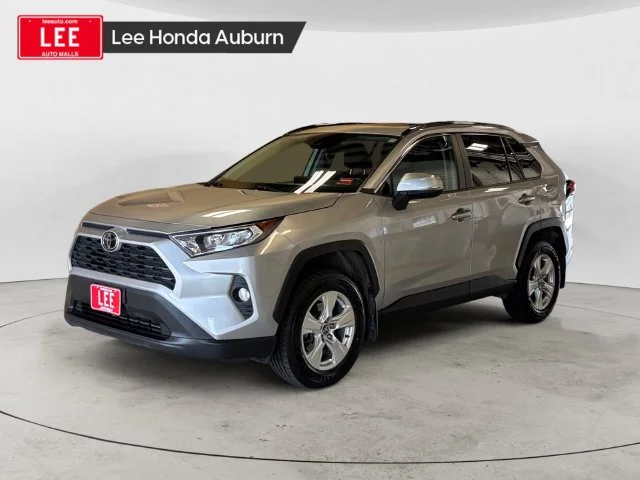 Used 2020 Silver Toyota XLE image 1