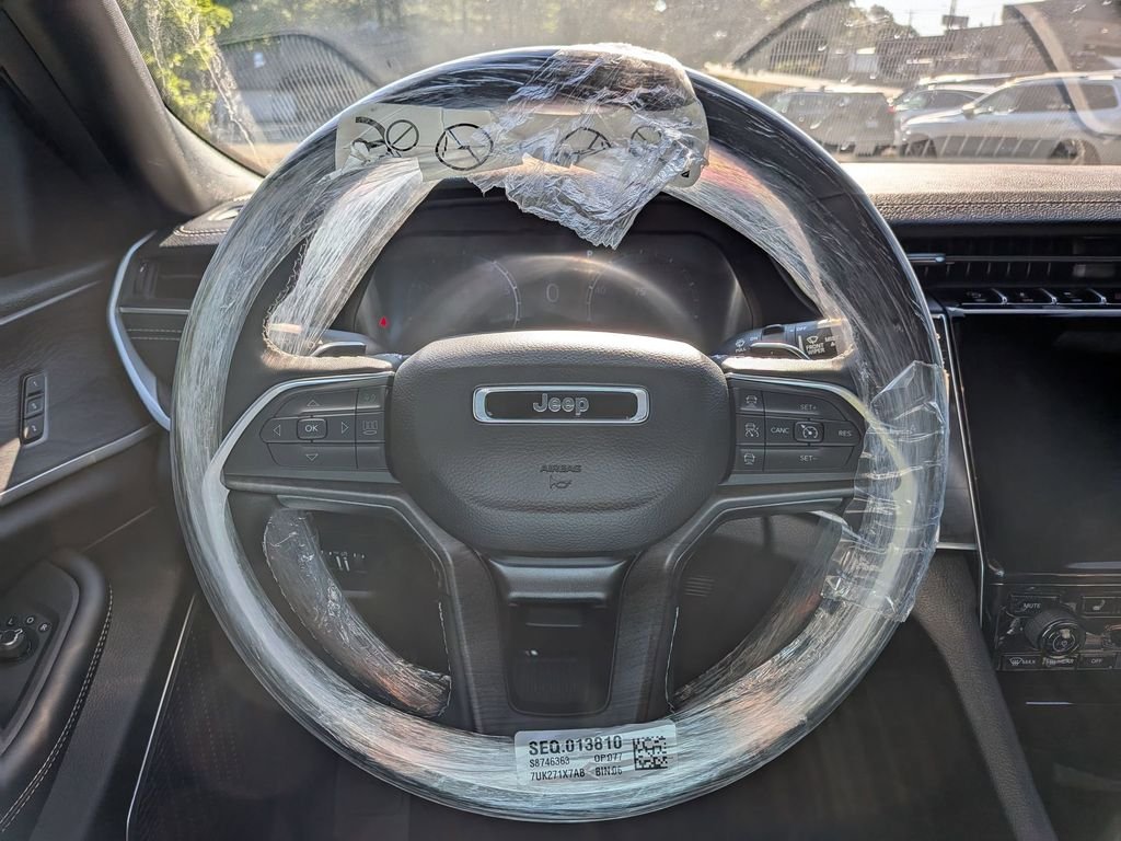 2025 Jeep Grand Cherokee L Limited - Photo 12