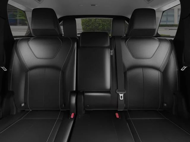 New 2027 RADIANT WHITE INFINITI Luxe FWD image 8