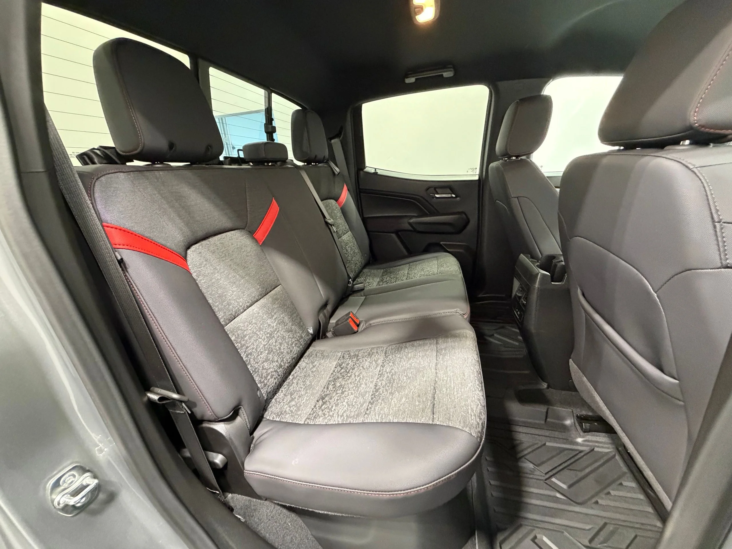 Used 2026 Gray Chevrolet Z71 image 29