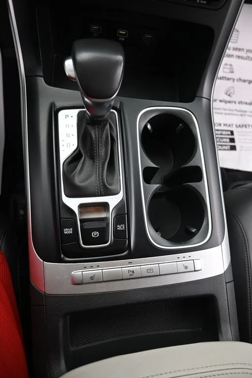 Used 2024 Red Kia LX image 22
