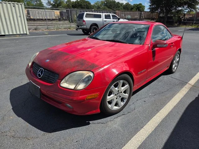Used 2001  Mercedes-Benz SLK 230 image 9
