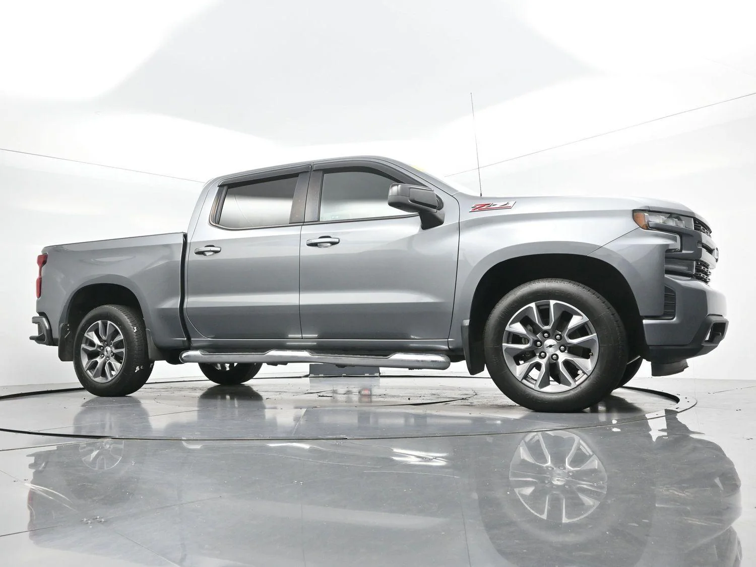 Used 2020 SATIN STEEL METALLIC Chevrolet RST image 44