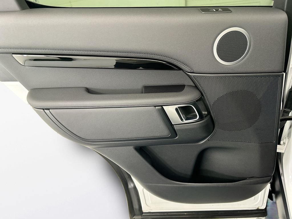 2025 Land Rover Discovery S - Photo 25