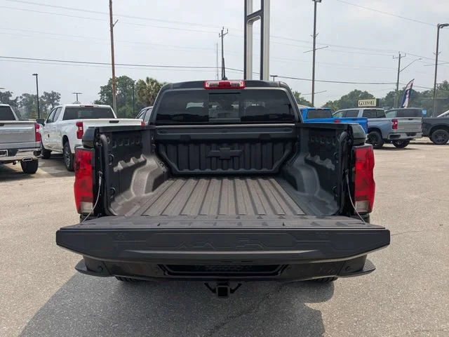 2026 Chevrolet Colorado LT - Photo 13