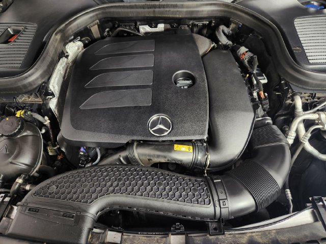 2020 Mercedes-Benz GLC GLC300 - Photo 32