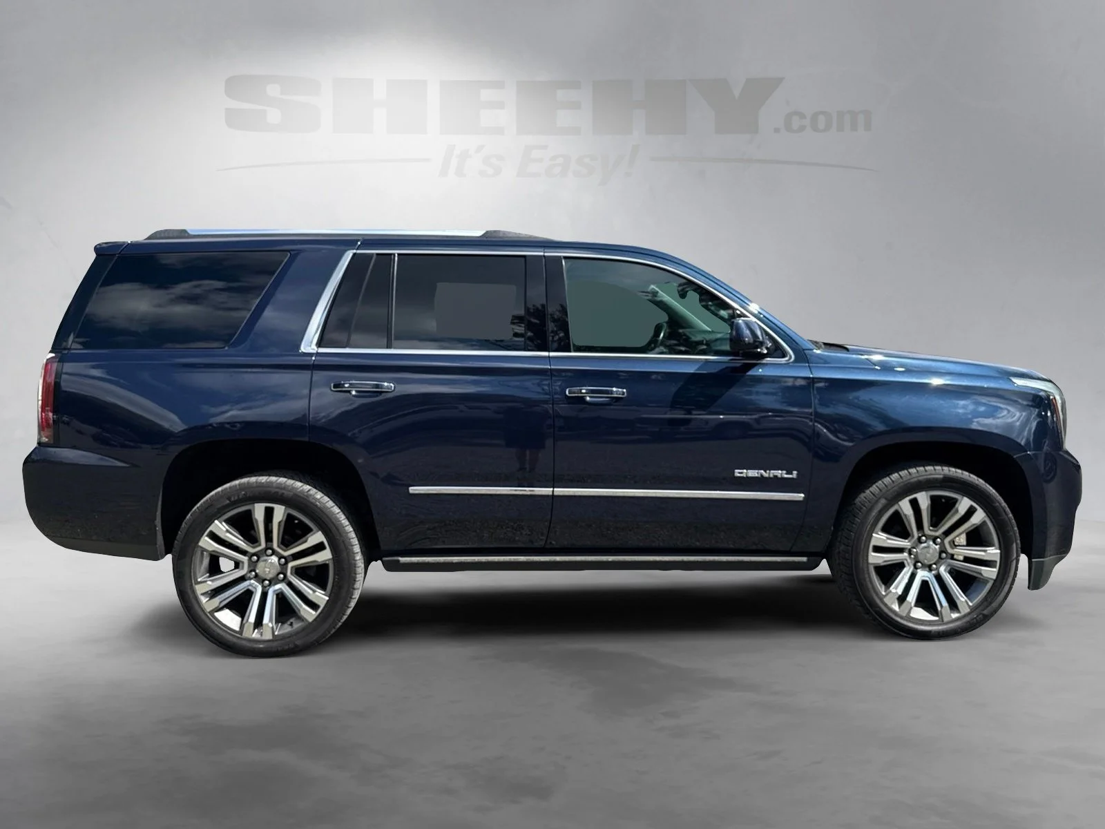 Used 2020 Dark Sapphire Blue GMC Denali image 9
