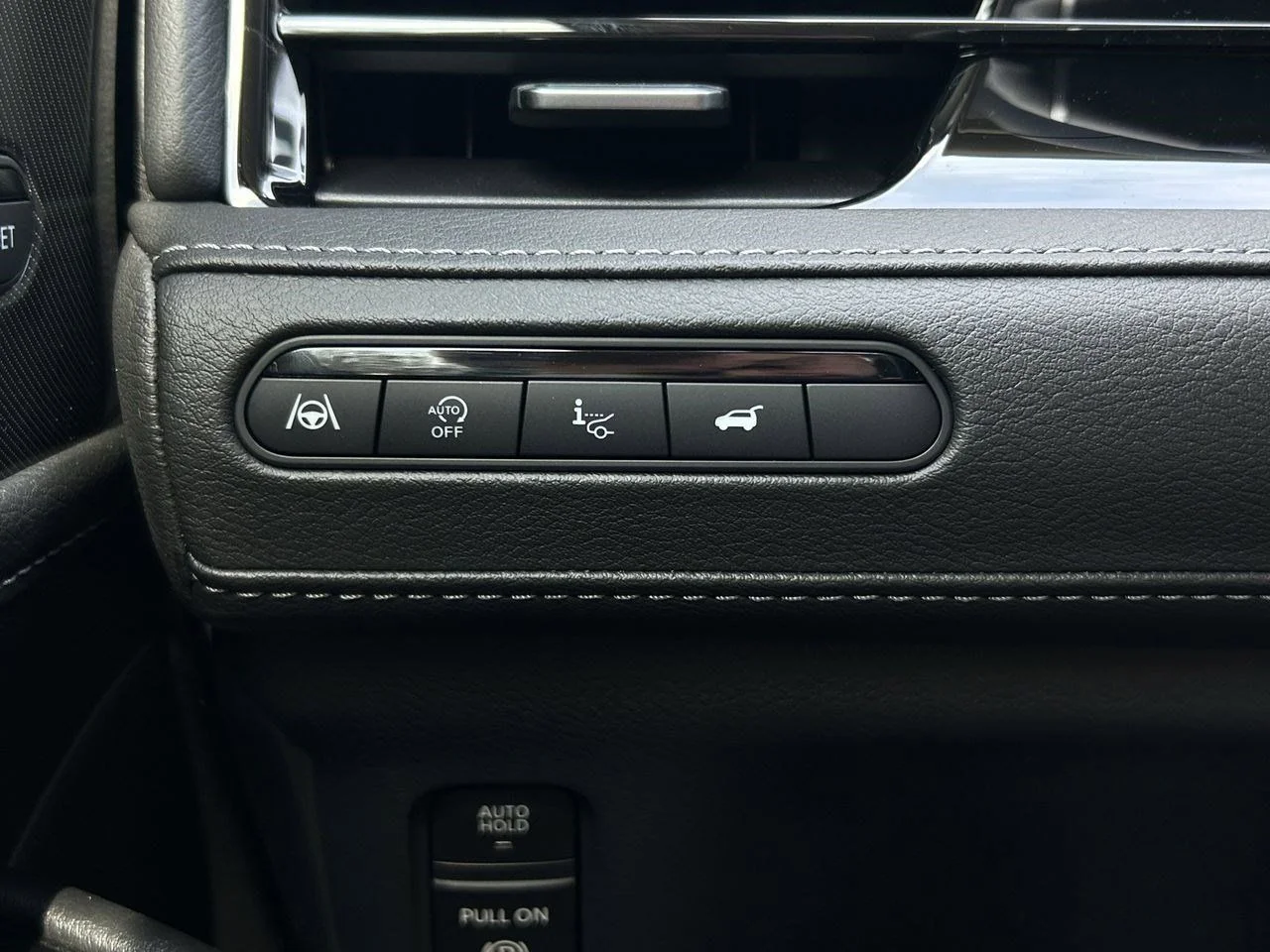 2026 INFINITI QX80 Luxe - Photo 18