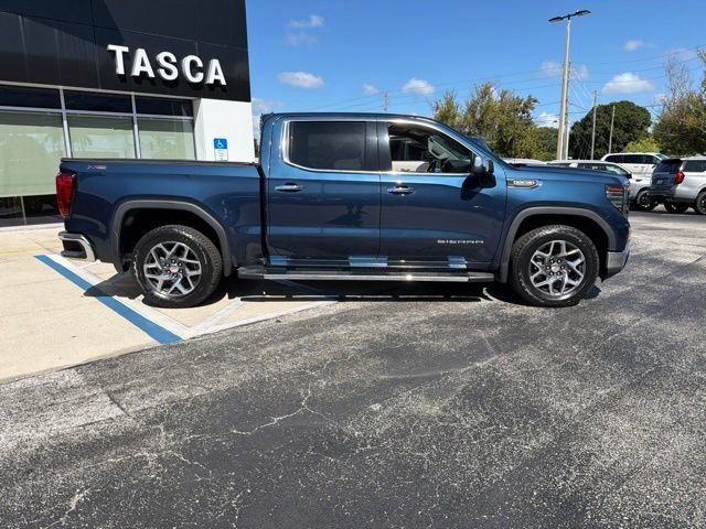 Used 2022 PACIFIC BLUE METALLIC GMC SLT image 9