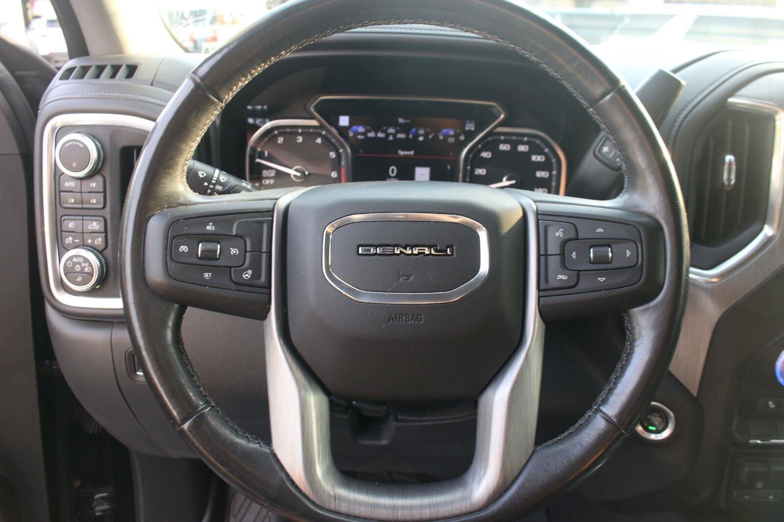Used 2019 ONYX BLACK GMC Denali image 19